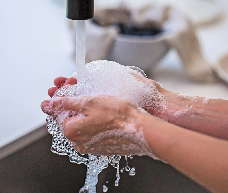 Hand-Washing-before-cleaning