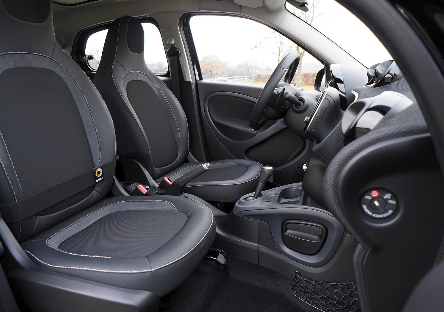 How to clean your car's interior for a deep clean